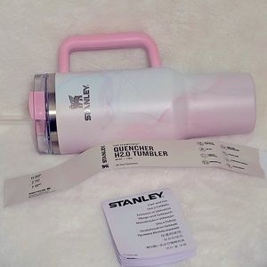Excellent Used Condition Stanley 40oz Tumbler